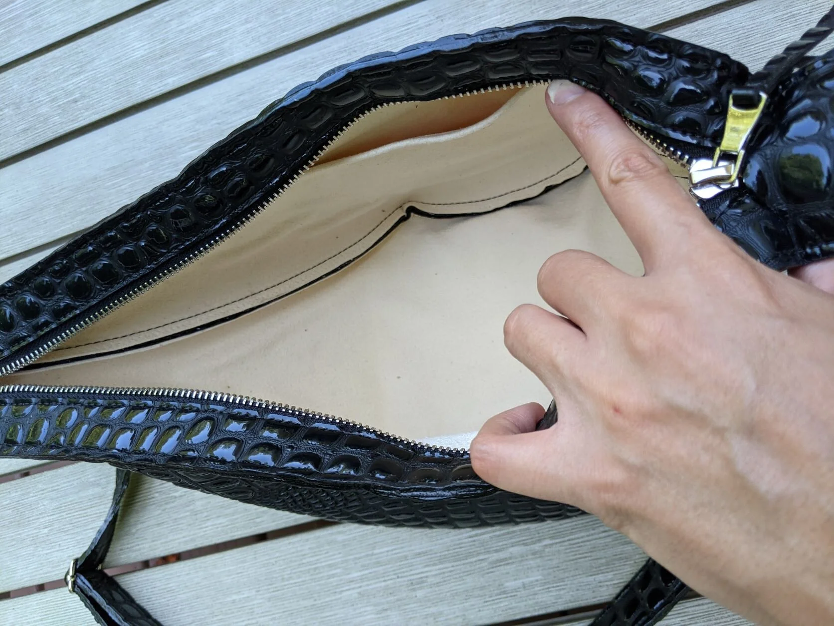 How to Sew a Banana Sling Bag: Materials and Equipment — Sabrina Lee